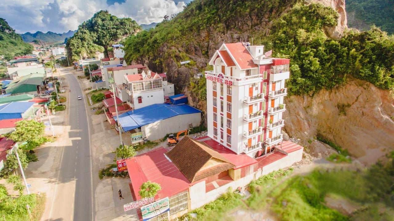 Hotel Khach San 88 Moc Chau Exteriér fotografie